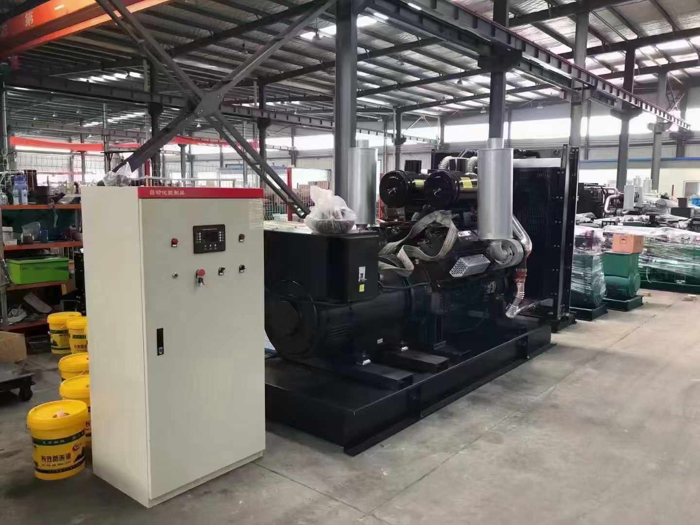 海城柴油发电机运行时的噪音和振动水平如何？